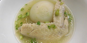 日光旬のレシピ『カブと鶏手羽先のスープ』