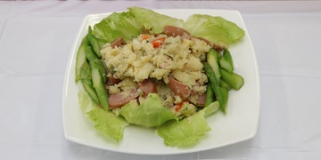 日光旬のレシピ『マヨネーズを使わないソーセージのポテトサラダ』